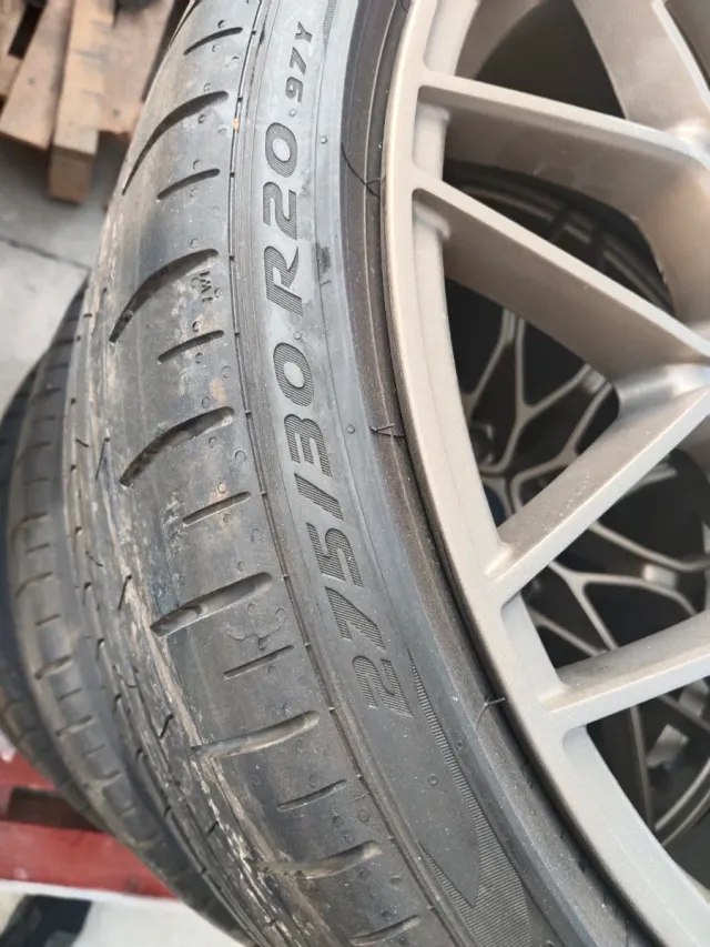 Llantas BMW 275/30 R20 97Y