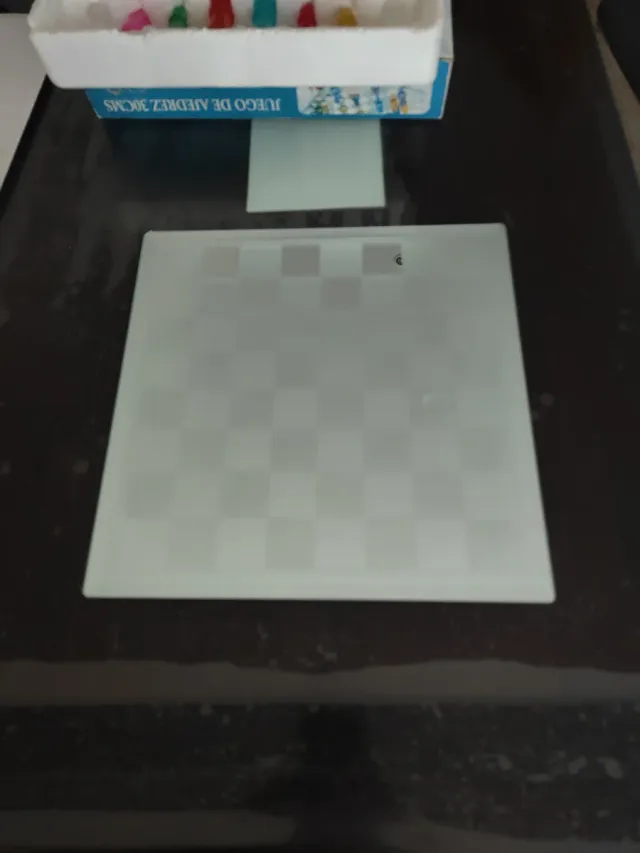 Juego de Ajedrez de Cristal 30cm