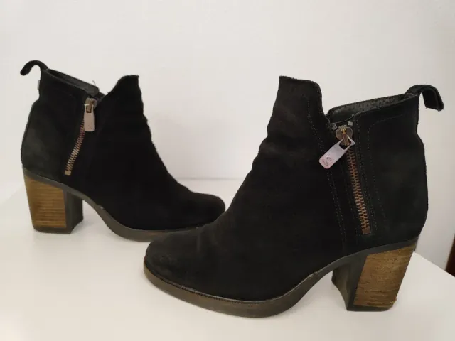 Botines Salsa Piel Negros Talla 36 Tacón