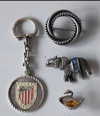 Broches y Llavero Plata de Ley