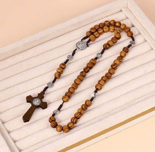 Rosario San Benito Madera 60cm
