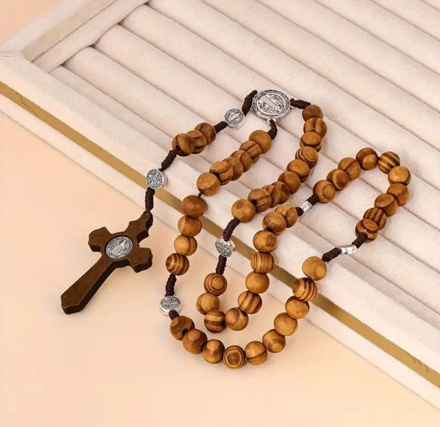 Rosario San Benito Madera 60cm