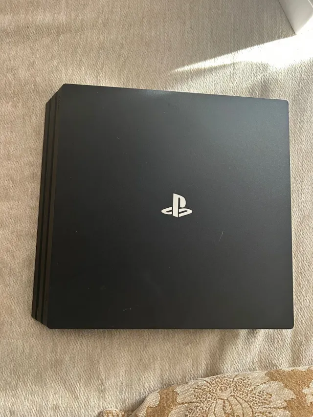 PS4 Pro (PlayStation 4 Pro) Negra