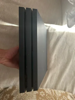 PS4 Pro (PlayStation 4 Pro) Negra