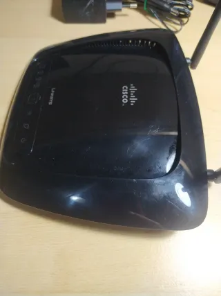 Router Cisco Linksys WRT160NL Inalámbrico