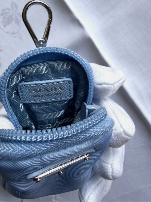 Prada Mini Pouch Re-Nylon Azzurro Nuevo
