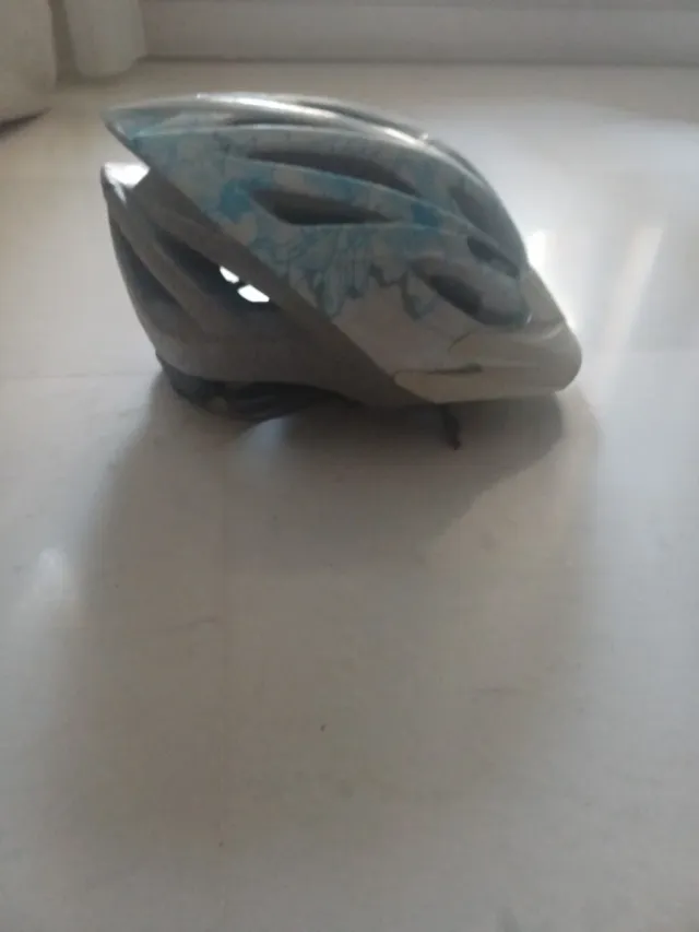 Casco de bici para niña