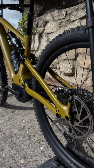 Bicicleta eléctrica montaña Specialized