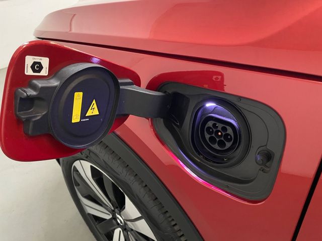 VOLVO XC40 1.5 T4 Twin Recharge Plus Bright Auto