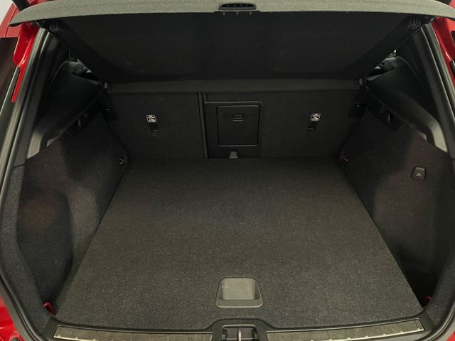 VOLVO XC40 1.5 T4 Twin Recharge Plus Bright Auto