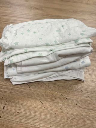 Juego Sábanas Cuna Estrellas 60x120 cm