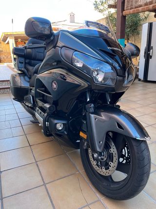 Moto Honda Golgwind 1800, Año mayo del 2017,