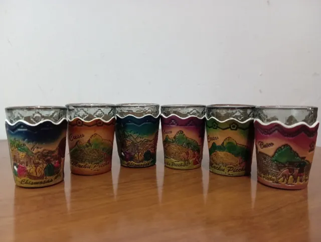 Juego 6 Vasos Chupito Peruanos Funda Cuero
