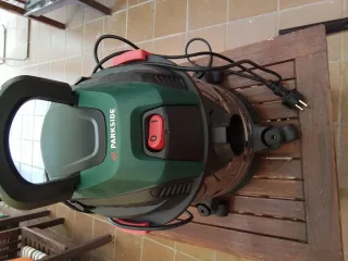 Aspirador Parkside Húmedo y Seco PWD 1281