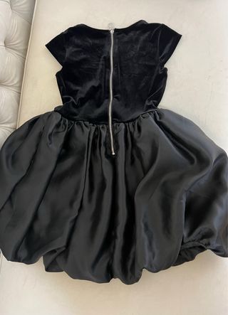 Vestido Preto Cetim e Veludo Rapariga 10 Anos