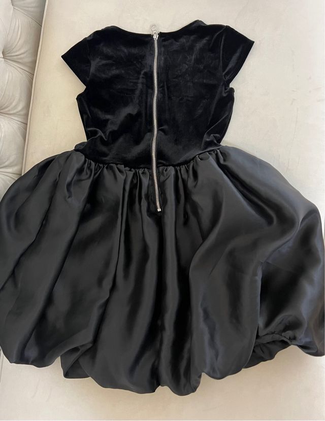 Vestido Preto Cetim e Veludo Rapariga 10 Anos