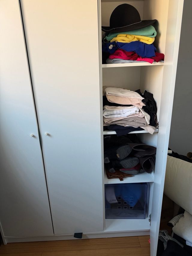 Armario blanco 3 puertas