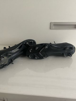 Botas de fútbol Nike Talla 41