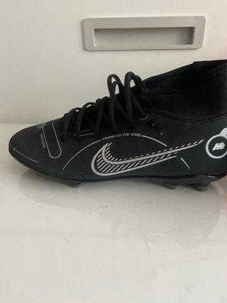 Botas de fútbol Nike Talla 41