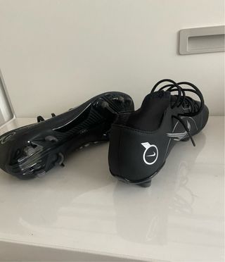 Botas de fútbol Nike Talla 41