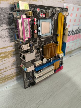 PLACA BASE ASUS P5KPL-AM +INTEL 06-E5300 + 4GB RAM