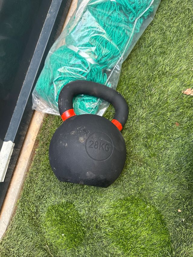 Kettlebell Leffort 28 kg negro naranja