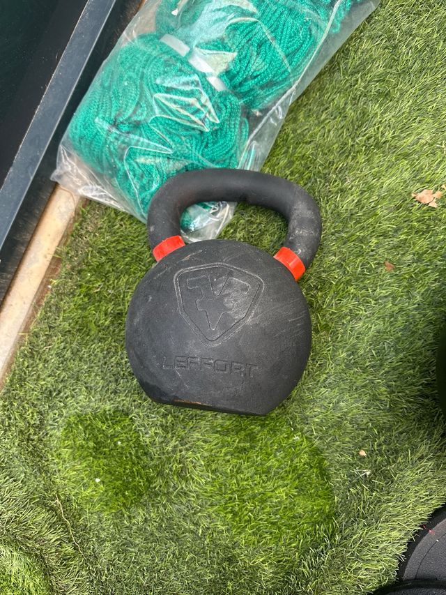 Kettlebell Leffort 28 kg negro naranja