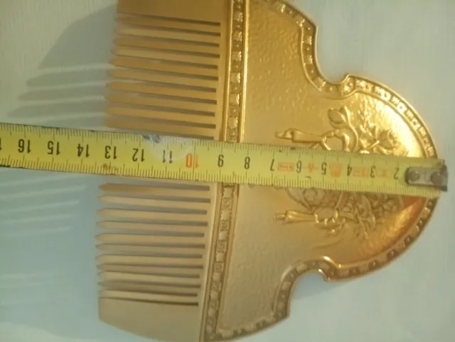 Spille dorate con fiori