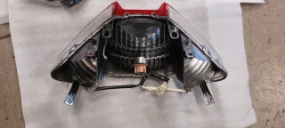 Fanale anteriore, posteriore e frecce TMAX 08-11