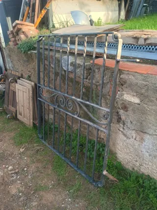 Reja de hierro macizo forjado