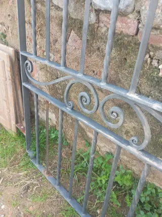 Reja de hierro macizo forjado