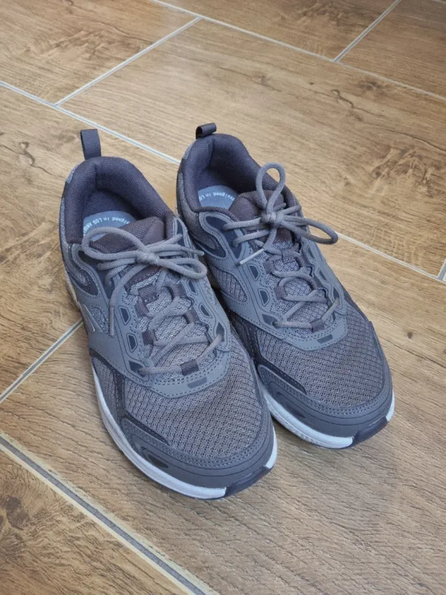 Skechers GOrun Zapatillas Gris Blanco