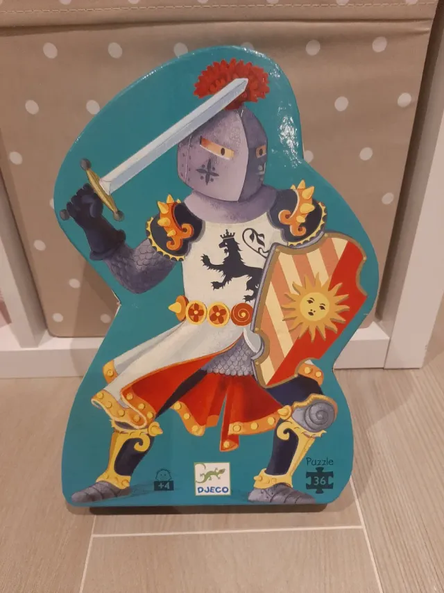 Puzzle Caballero Djeco 36 piezas