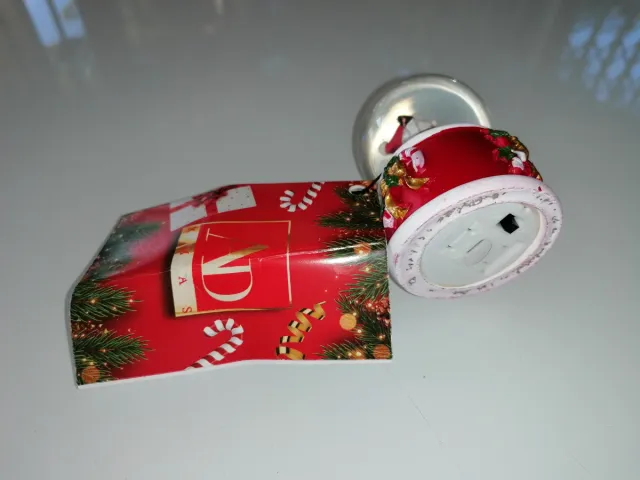 Palla di vetro con pupazzo di neve e lucina