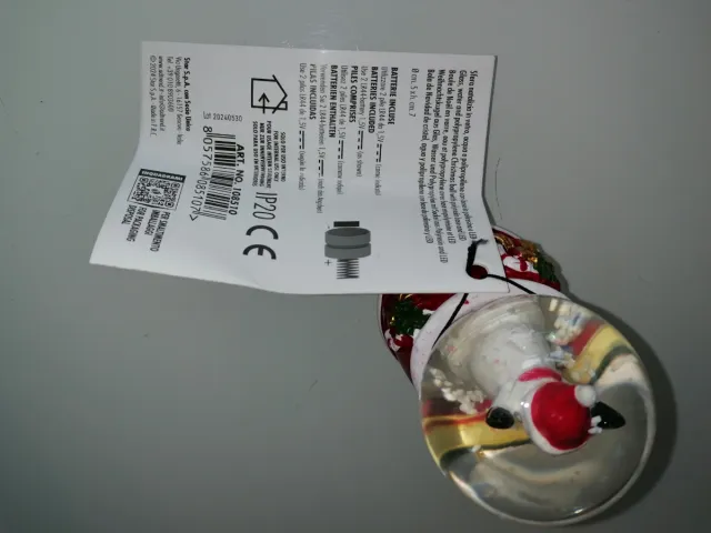 Palla di vetro con pupazzo di neve e lucina