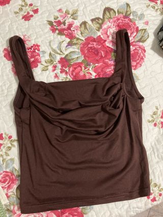 Top donna marrone drappeggiato