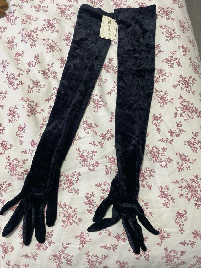 Guantes largos de terciopelo negro S