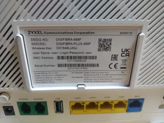 Router Zyxel EX-3301-T0 WiFi