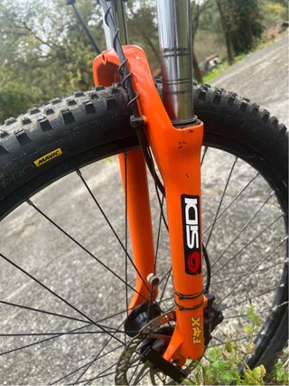 Bicicleta Scott Montaña Negra/Naranja