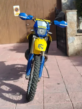 HUSQVARNA WR 250