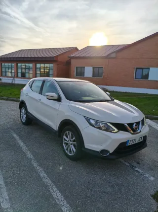 Nissan Qashqai 2015