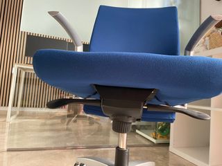 Silla de oficina Actiu azul