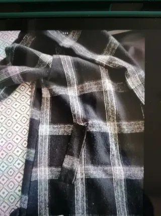 Cappotto lungo a quadri con cappuccio