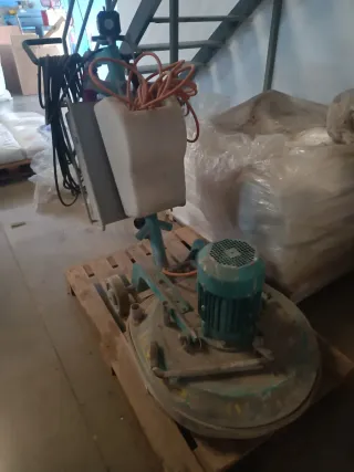 Pulidora de hormigón industrial