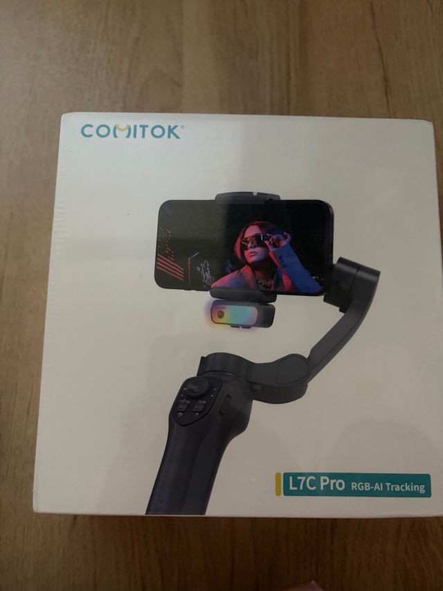 Estabilizador COMITOK L7C Pro RGB-AI