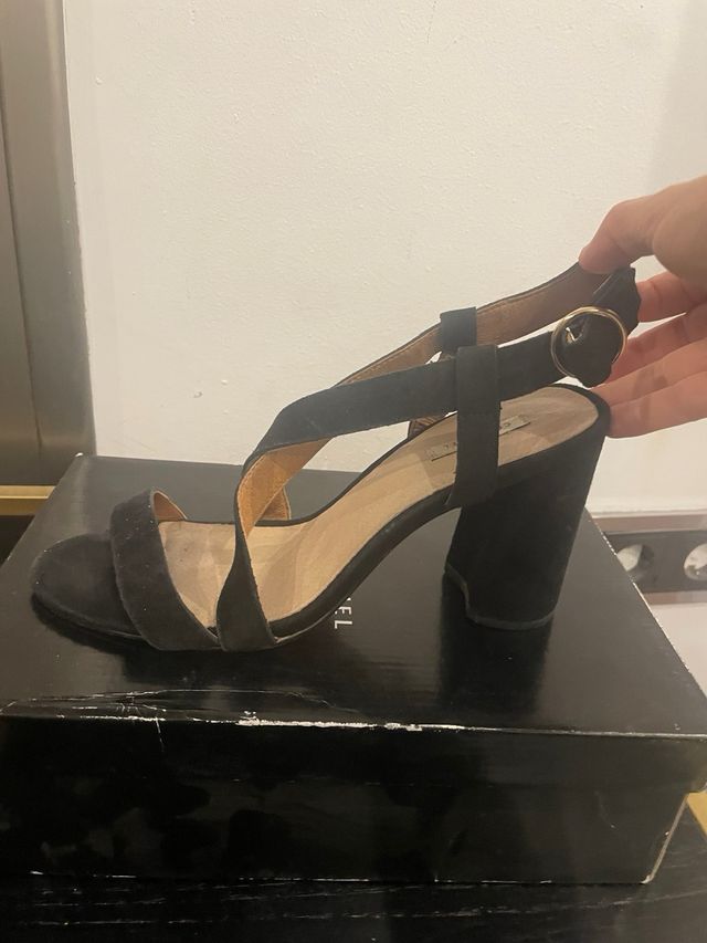 Sandalias Cortefiel Negras