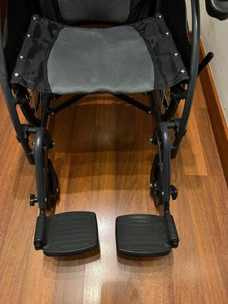 Silla de ruedas plegable