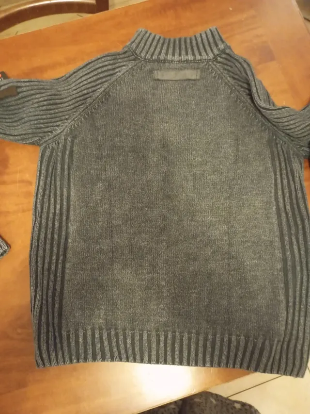Maglione uomo colore grigio