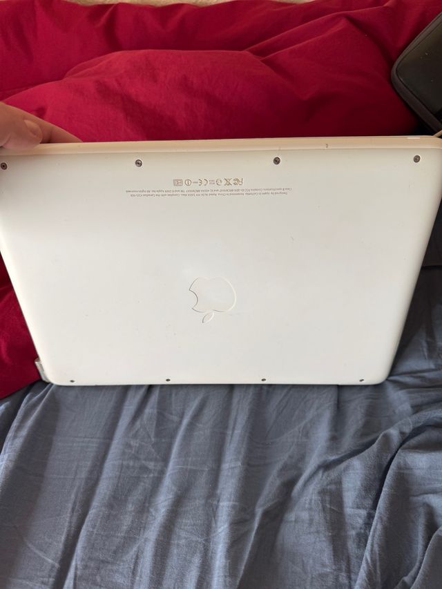 MacBook A1181 13 Blanco