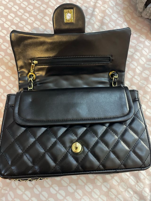 Bolso Chanel Clásico Negro Piel